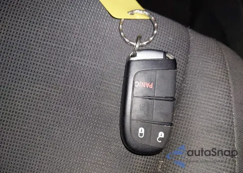 2015 Jeep Grand Cherokee Laredo из США, поврежденный, VIN 1C4RJFAG5FC244074